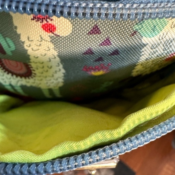 Lily Bloom Gay Crossbody Purse Llame Themed Zipper Strap Travel Eco Pockets S - Picture 12 of 16
